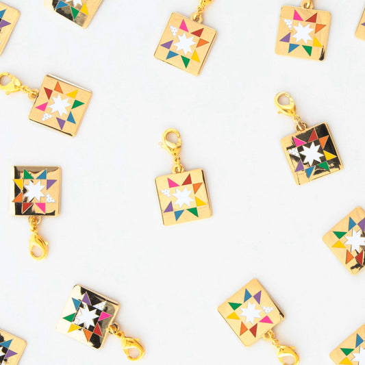 Sewing Machine Removable Zipper Charm: Quilt Star