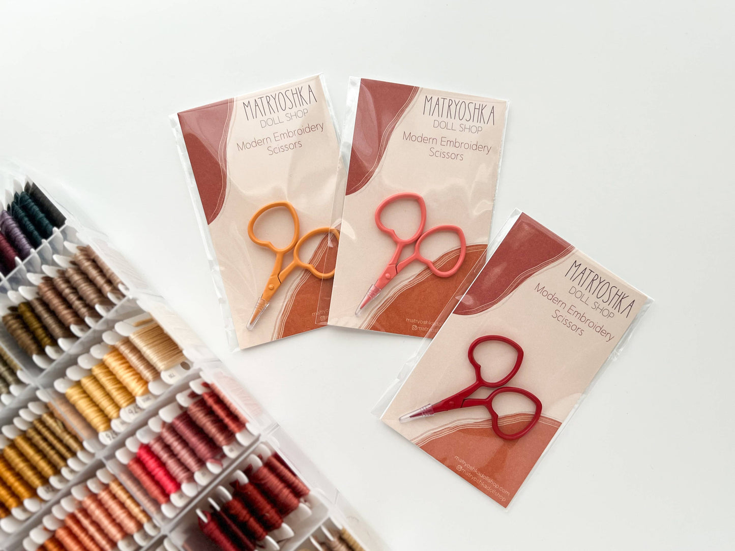 Tiny Heart Scissors – Lake