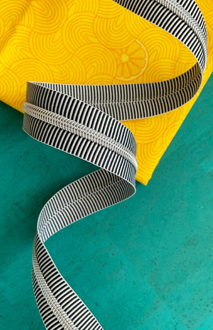 Black Stripe Zipper Tape with Nickel Teeth