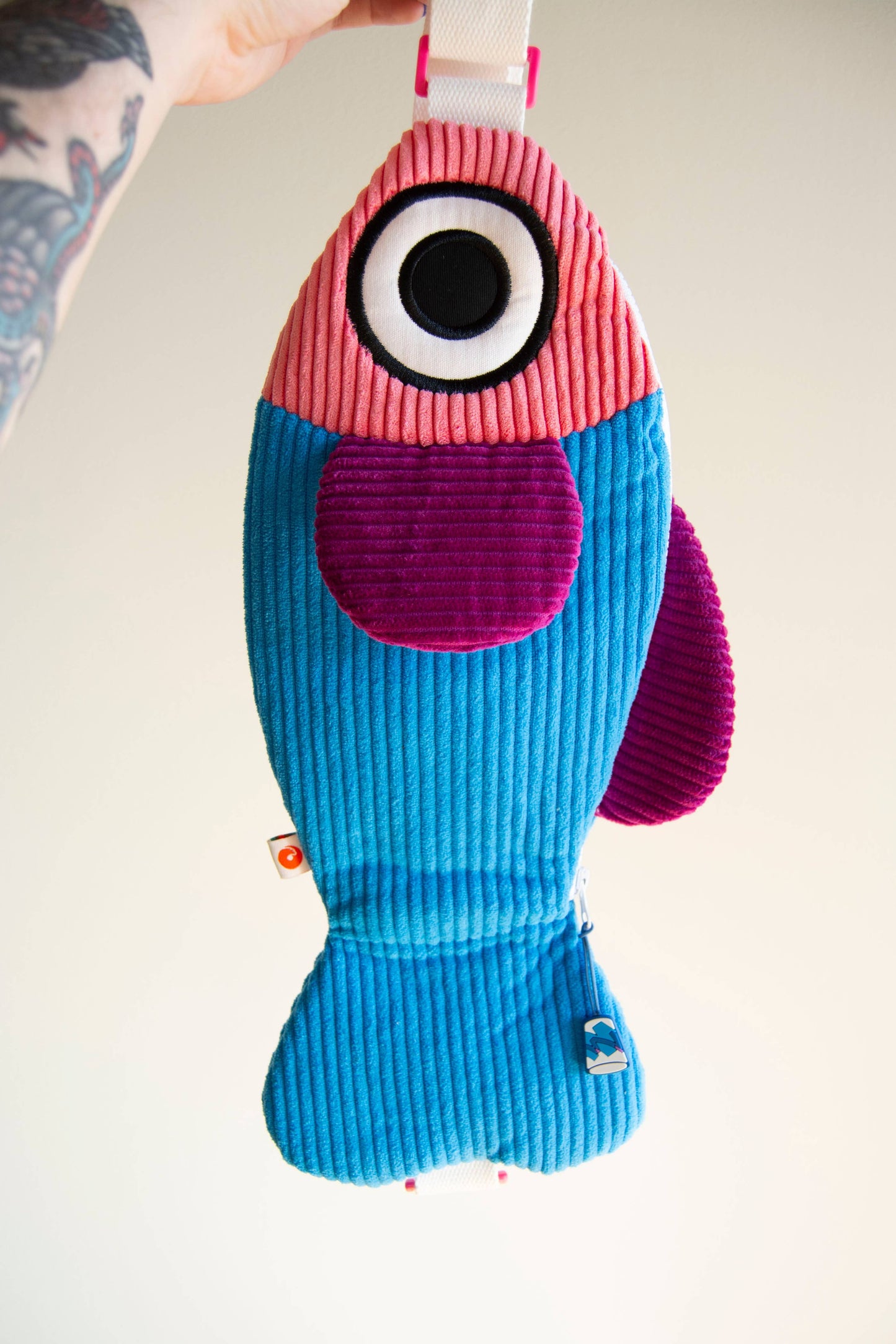 Curlworks: The Fish Bag - 90's Throwback