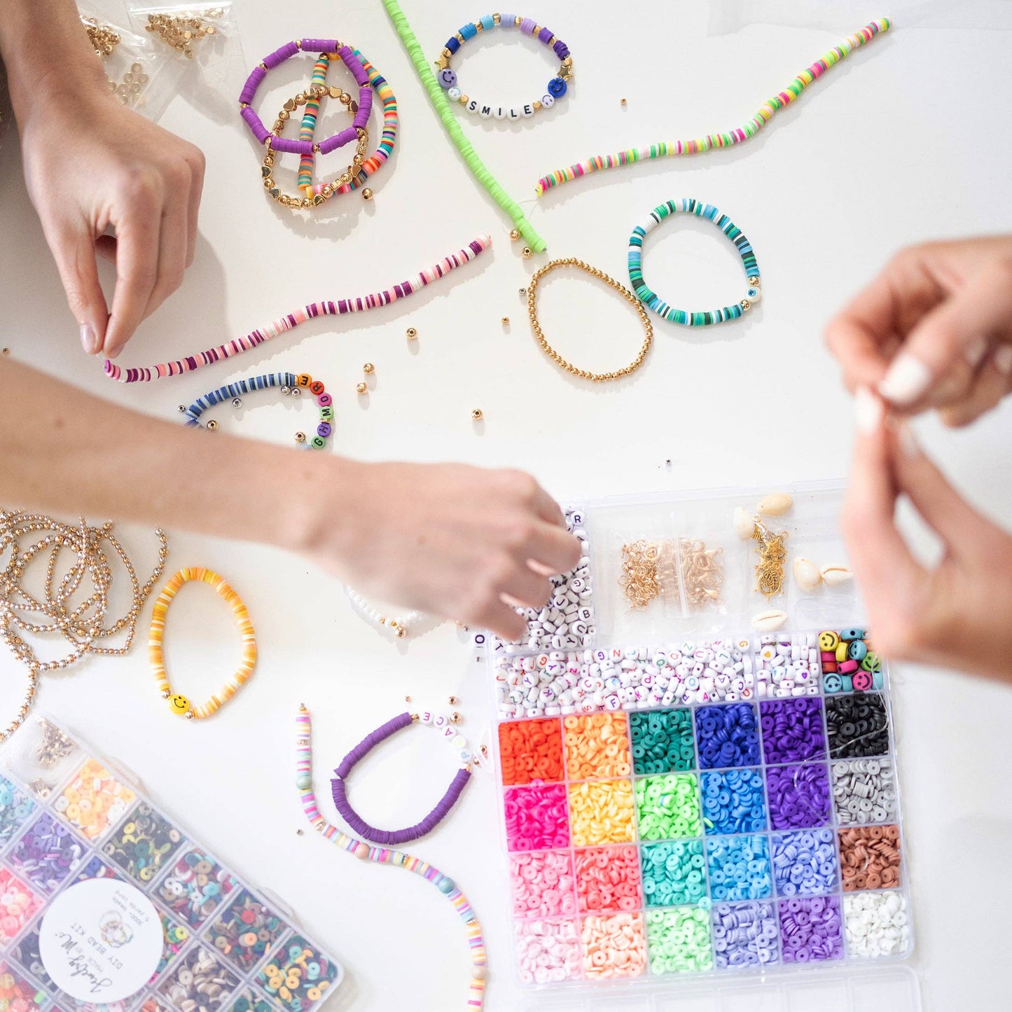 Mega Letter Bead & Heishi Jewelry Making Kit – 5000+ Beads, Charms, Findings & Stretch Cord
