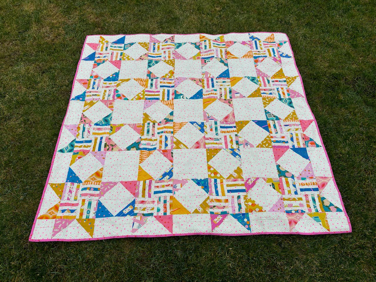Joyful Sawtooth Stars Quilt Pattern - Printed