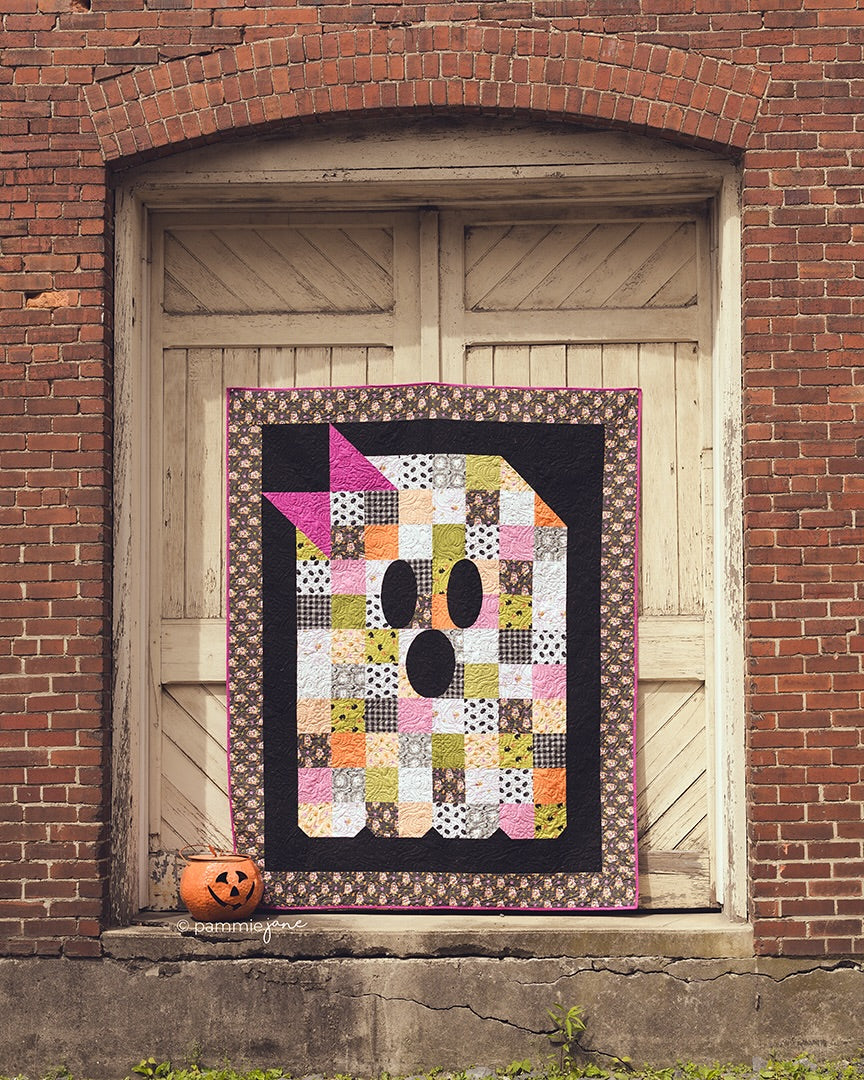 Boos & Ghouls Quilt Pattern #317 – Beginner Friendly Halloween Quilts