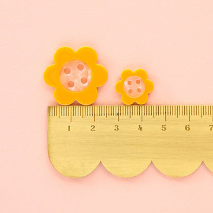 Large Yellow Daisy Buttons – Pack of 6