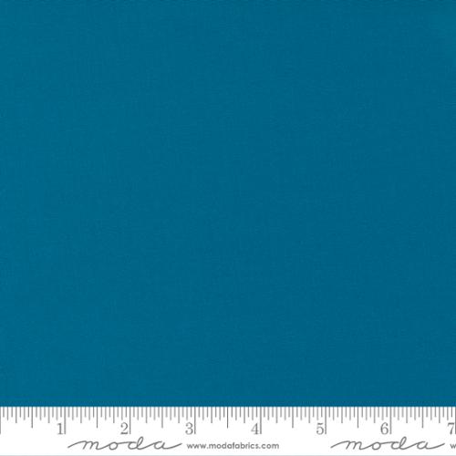 Bella Solids – Horizon Blue 9900 111 | Moda Fabrics