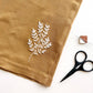 Small needlecraft scissors, tiny embroidery scissors: Black