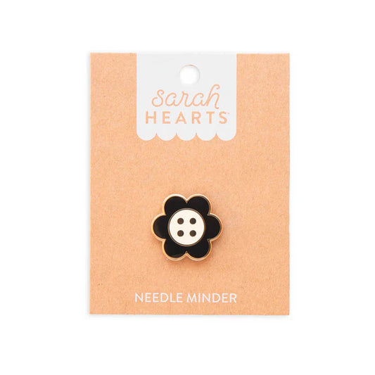 Daisy Button Magnetic Needle Minder by Sarah Hearts
