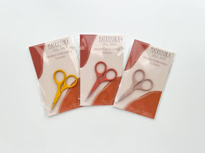 Small needlecraft scissors, tiny embroidery scissors: Teal